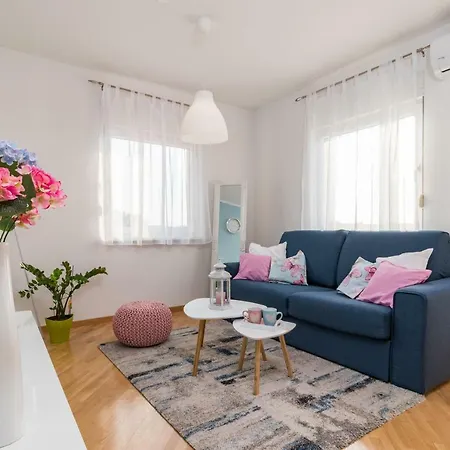 Apartment Pula Relax With Free Private Parking Pula